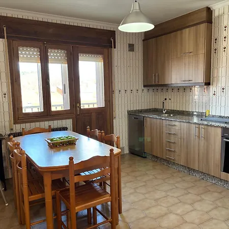 Casa Mencia Apartman *